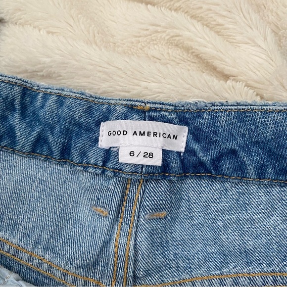 NWT Good American Good Vintage straight leg jeans Indigo frayed hem Sz 6/28 - Picture 6 of 7